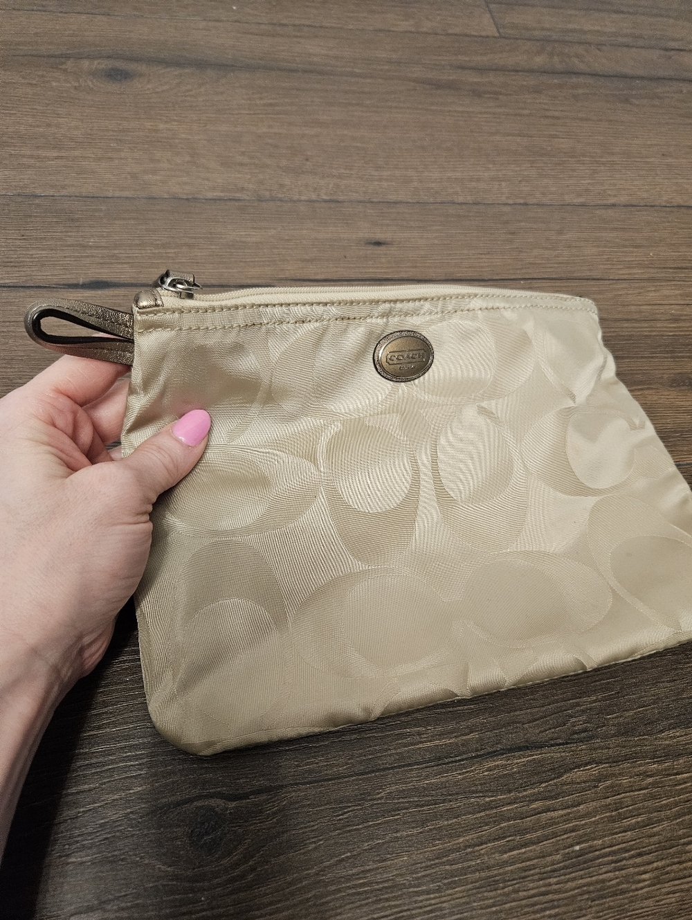 COACH GETAWAY SIGNATURE PATTERN NYLON WEEKENDER + POUCH - Picture 5 of 11